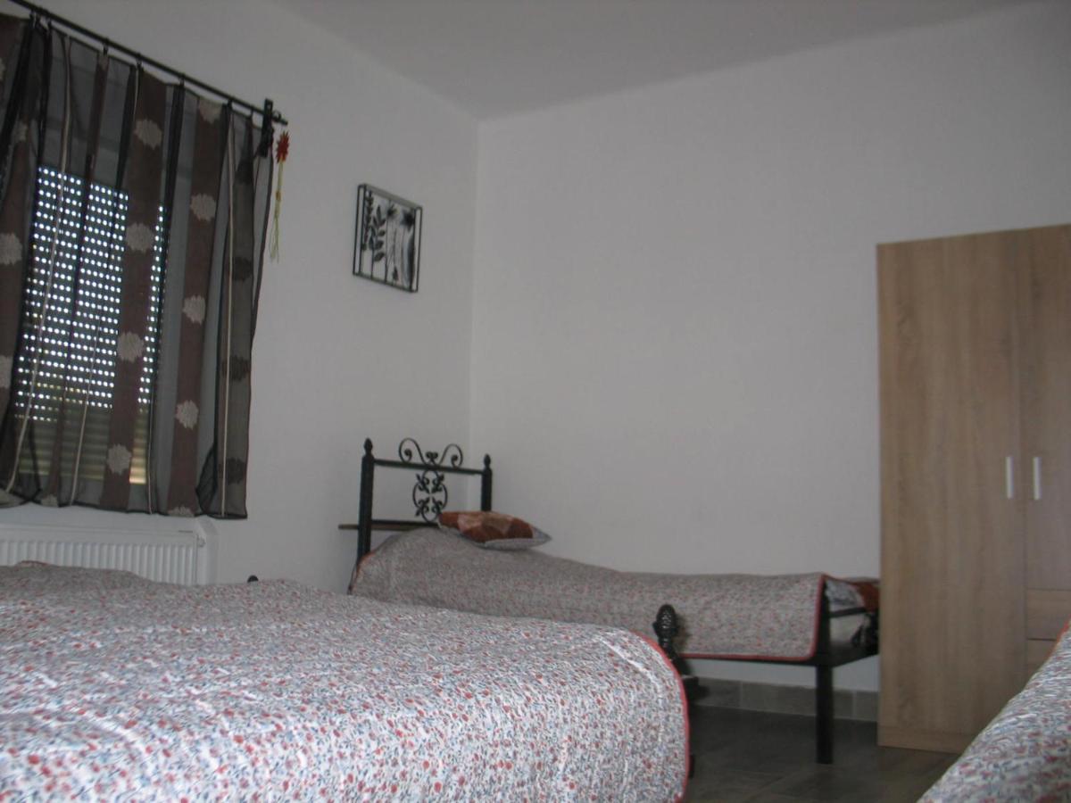 Reti Tanya Vendeghaz Hotell Kerecseny Exteriör bild